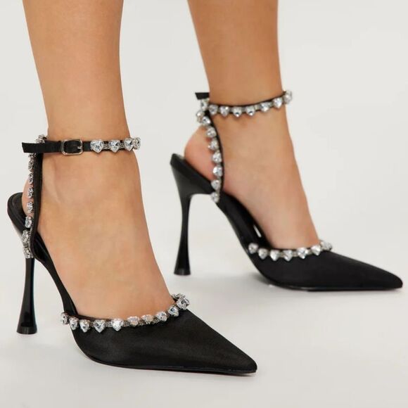 BRAND NEW TOP MODA POINTED TOE JEWEL STUDDED ANKLE STRAP CLOSURE SANDAL - Picture 9 of 16